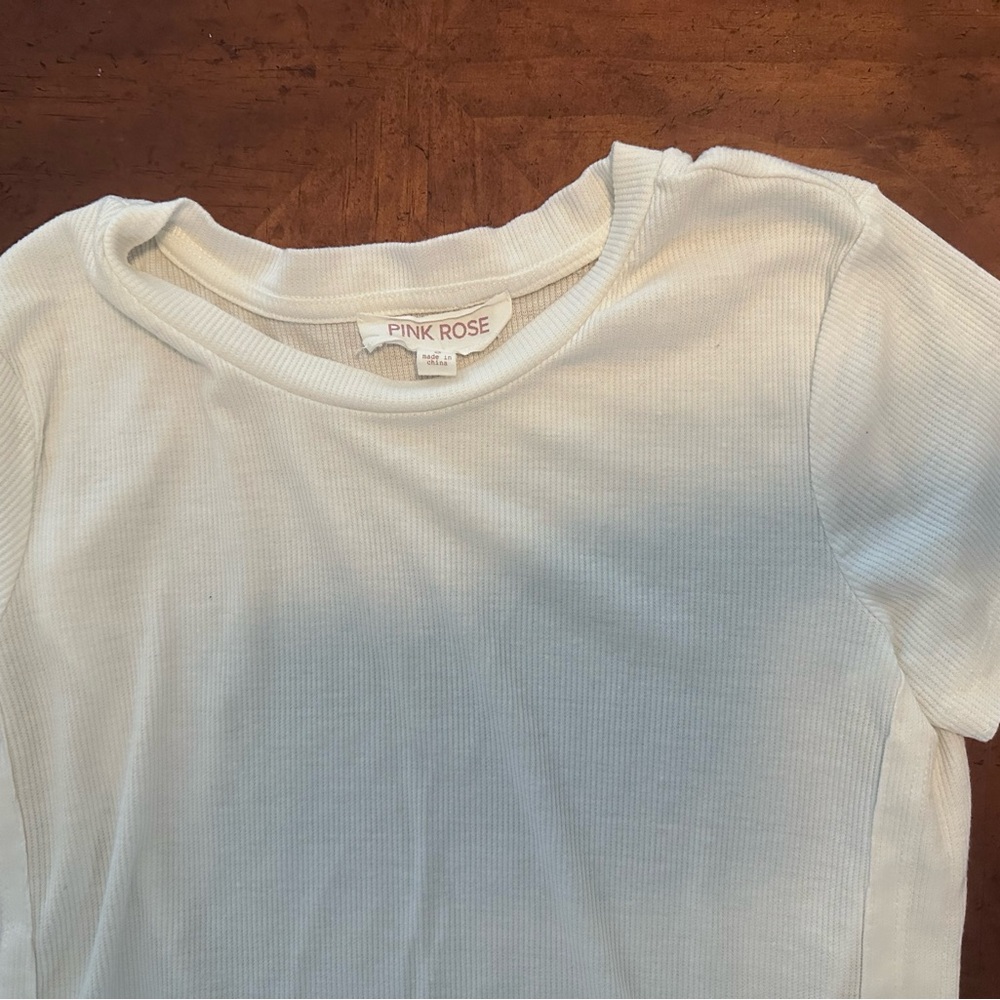 Pink Rose Women’s White Thermal short sleeved Tee size Small